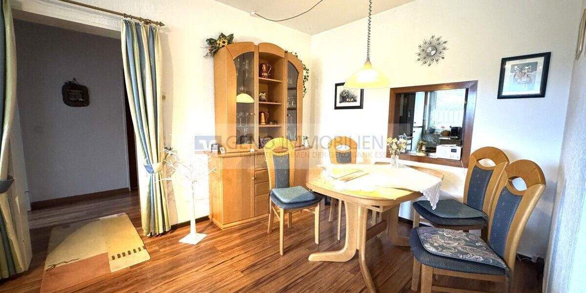 Etagenwohnung Essen Überruhr-Holthausen - 3 Zimmer, 89 m&sup2;, 180.000&euro; | Angebot:24994601