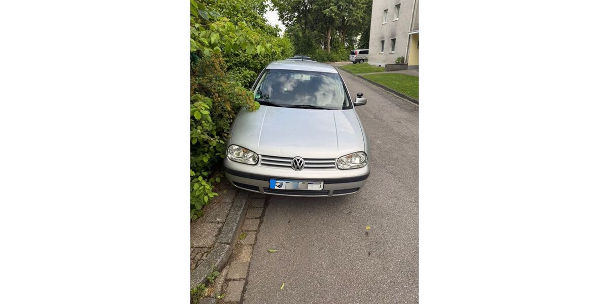 VW Golf 190.000 km 1.650 &euro; Velbert 42549