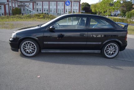 Opel Astra 87.000 km 9.999 &euro; Bochum 44789