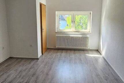 Wohnung Essen Huttrop - 2 Zimmer, 69 m&sup2;, 559&euro; | Angebot:26868781