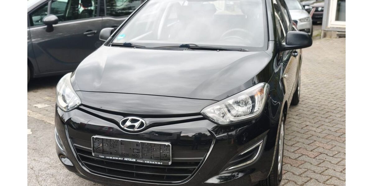 Hyundai i20 137.000 km 4.299 &euro; Essen 45356