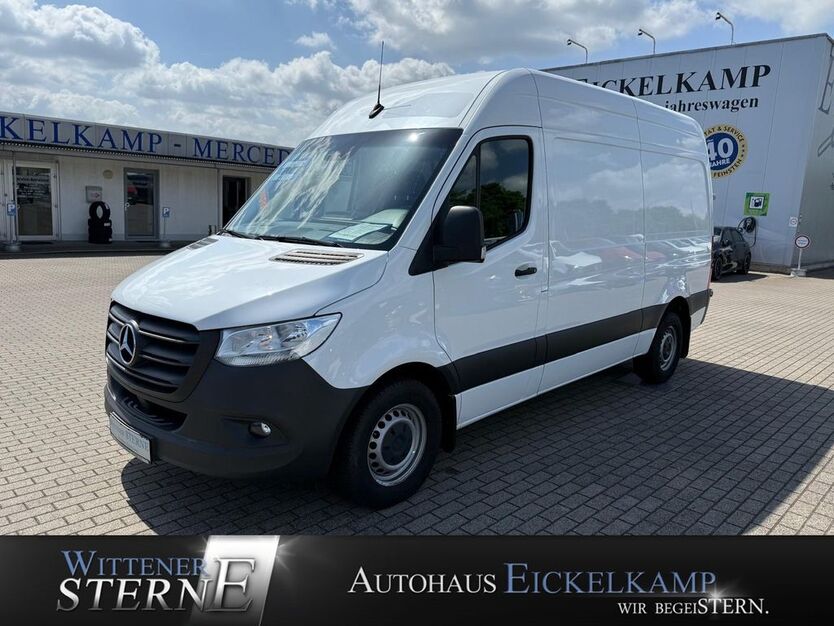 Mercedes-Benz Sprinter 176.856 km 23.681 € Witten 58454
