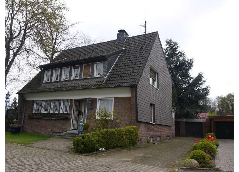 Haus zum Kaufen in Bottrop 259.000 € 180 m²