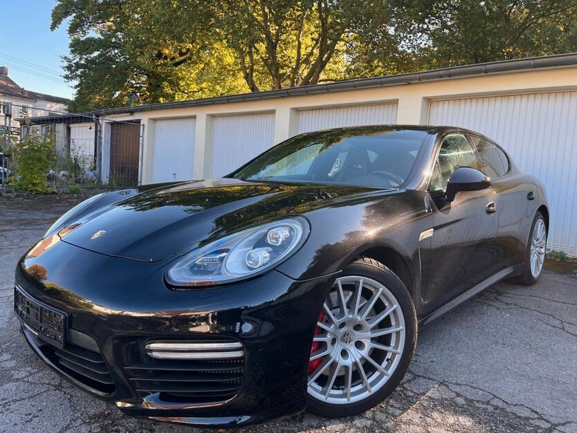 Porsche Panamera 260.000 km 25.990 € Dortmund 44328