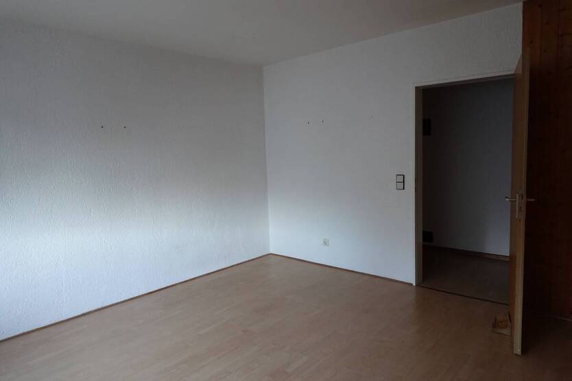 Großzügige 4-ZImmer-ETW über 2 Etagen inkl. Garage und üppigem Rücklagenanteil 4 zimmer