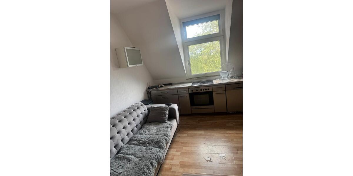 Mehrfamilienhaus, Wohnhaus Duisburg Laar - 2.5 Zimmer, 72 m&sup2;, 120.000&euro; | Angebot:27048367