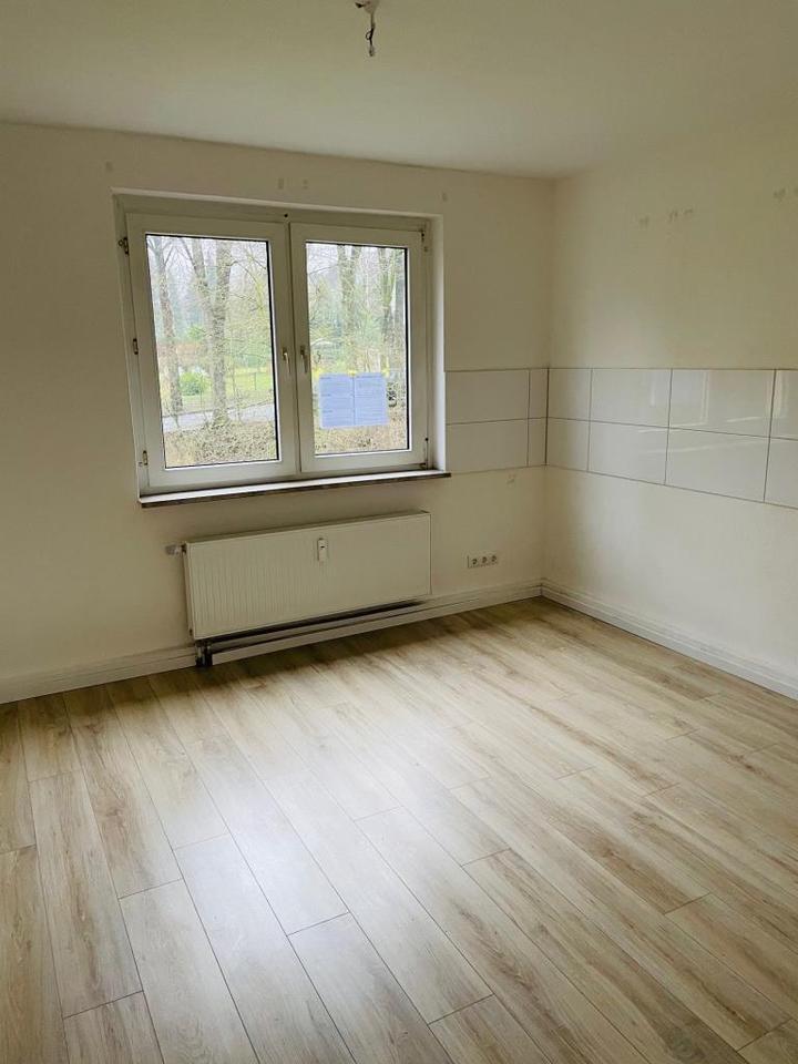 Demnächst frei! 2-Zimmer-Wohnung in Wuppertal Langerfeld zimmer