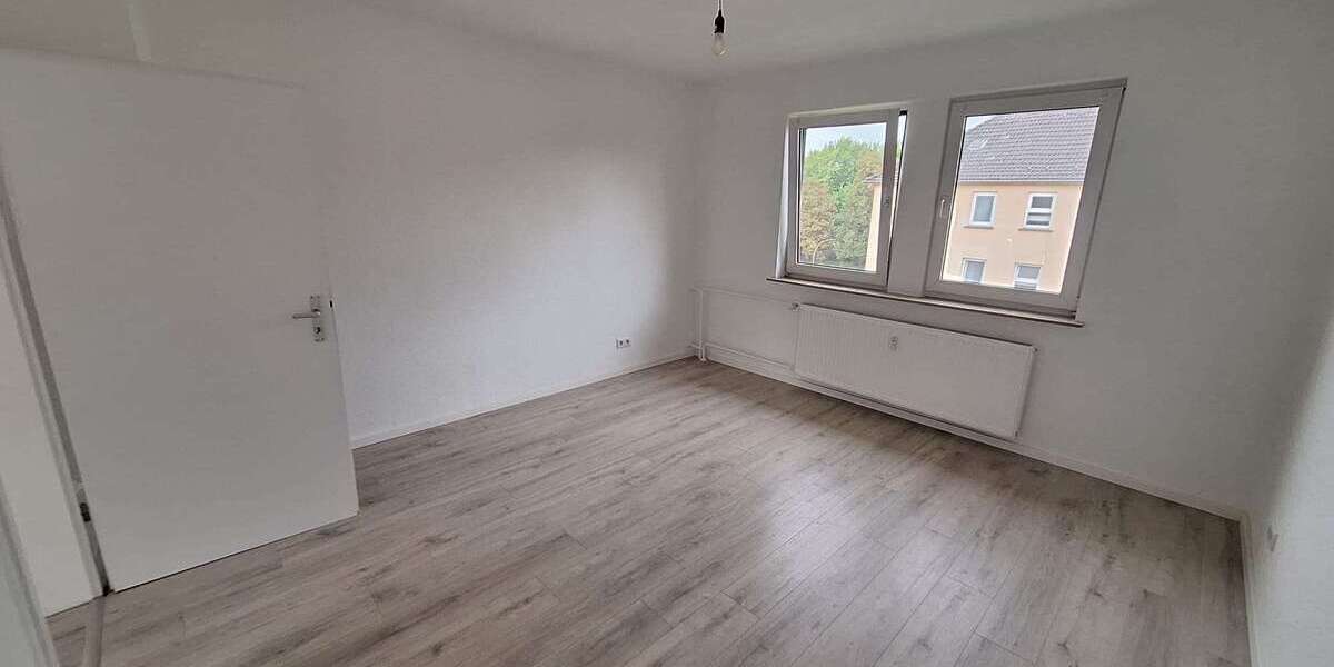Etagenwohnung Dortmund Innenstadt Nord - 2 Zimmer, 47 m&sup2;, 420&euro; | Angebot:27436279