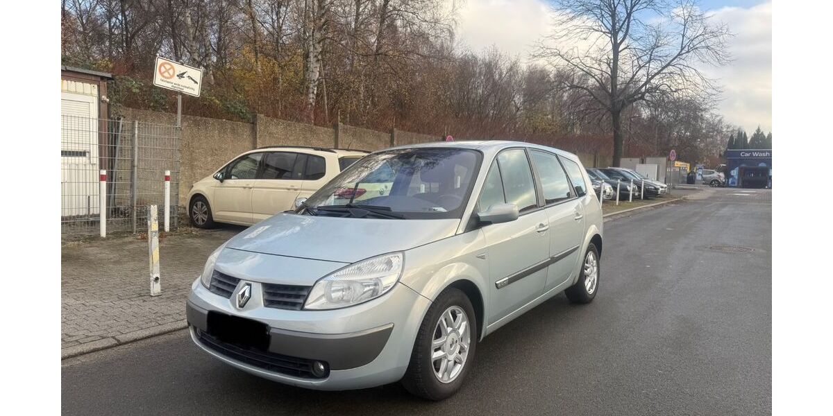 Renault Scenic 130.000 km 3.799 € Essen 45143
