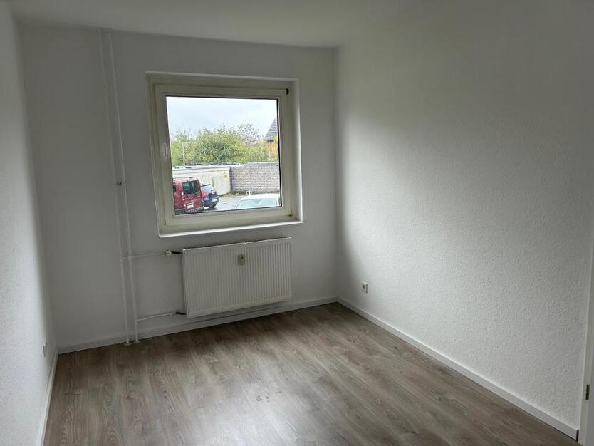 Erstbezug nach Sanierung - 3 Zimmer im Erdgeschoss zimmer