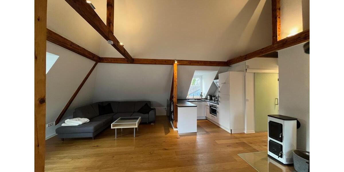 Dachgeschoßwohnung Mettmann - 2 Zimmer, 56 m&sup2;, 995&euro; | Angebot:26330106