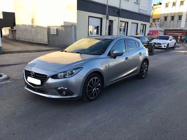 Mazda 3 185.850 km 6.450 &euro; Oberhausen 46049