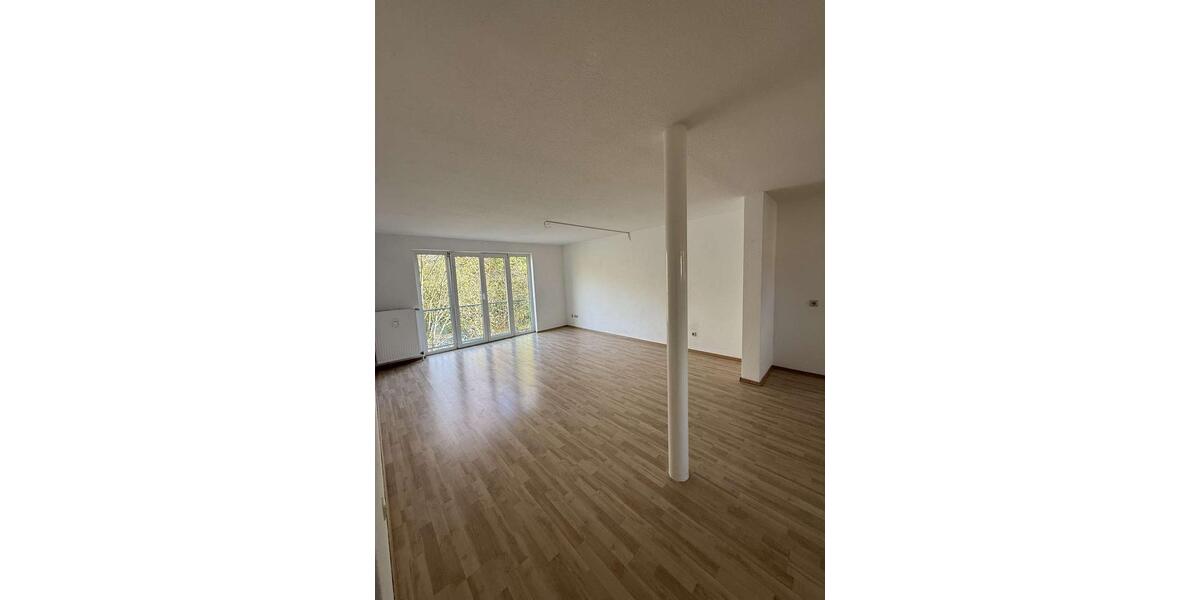 Etagenwohnung Wetter (Ruhr) - 3 Zimmer, 77 m&sup2;, 520&euro; | Angebot:25378983
