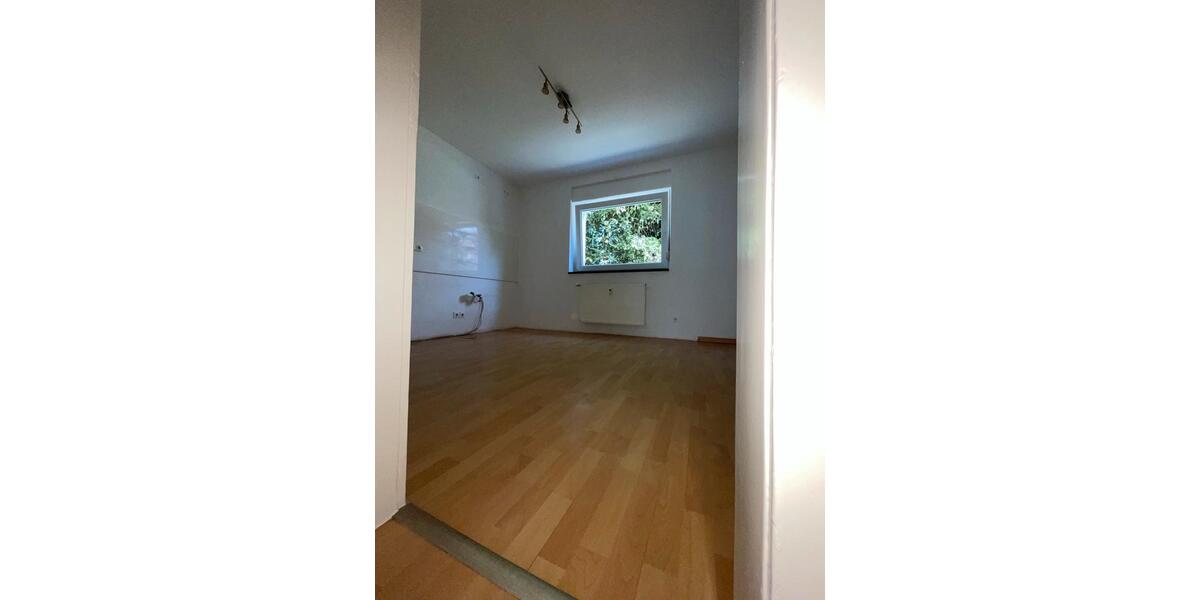 Erdgeschoßwohnung Recklinghausen Berghausen - 3 Zimmer, 87 m&sup2;, 750&euro; | Angebot:26286829