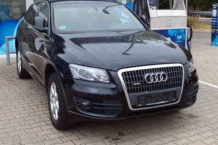 Audi Q5 136.000 km 11.900 &euro; Oer-Erkenschwick 45739