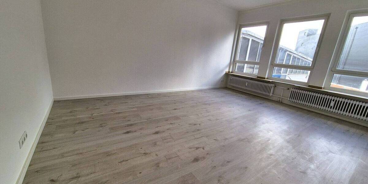 Gewerbeobjekt Gelsenkirchen Beckhausen - 3 Zimmer, 84 m&sup2;, 555&euro; | Angebot:26787076