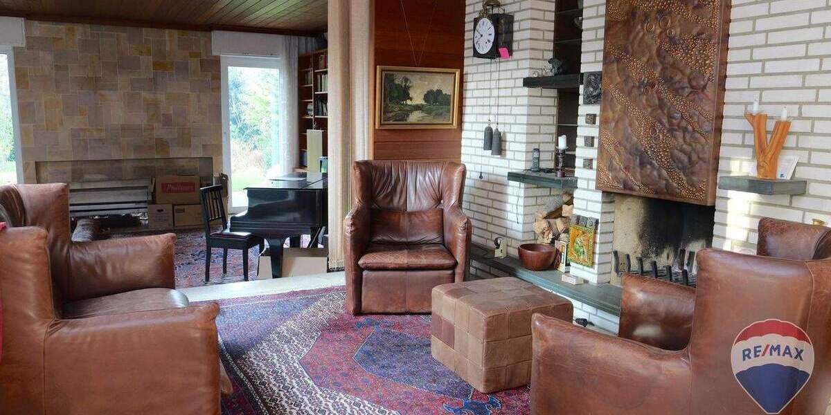 Einfamilienhaus Dinslaken Innenstadt - 8 Zimmer, 240 m&sup2;, 698.000&euro; | Angebot:25246150