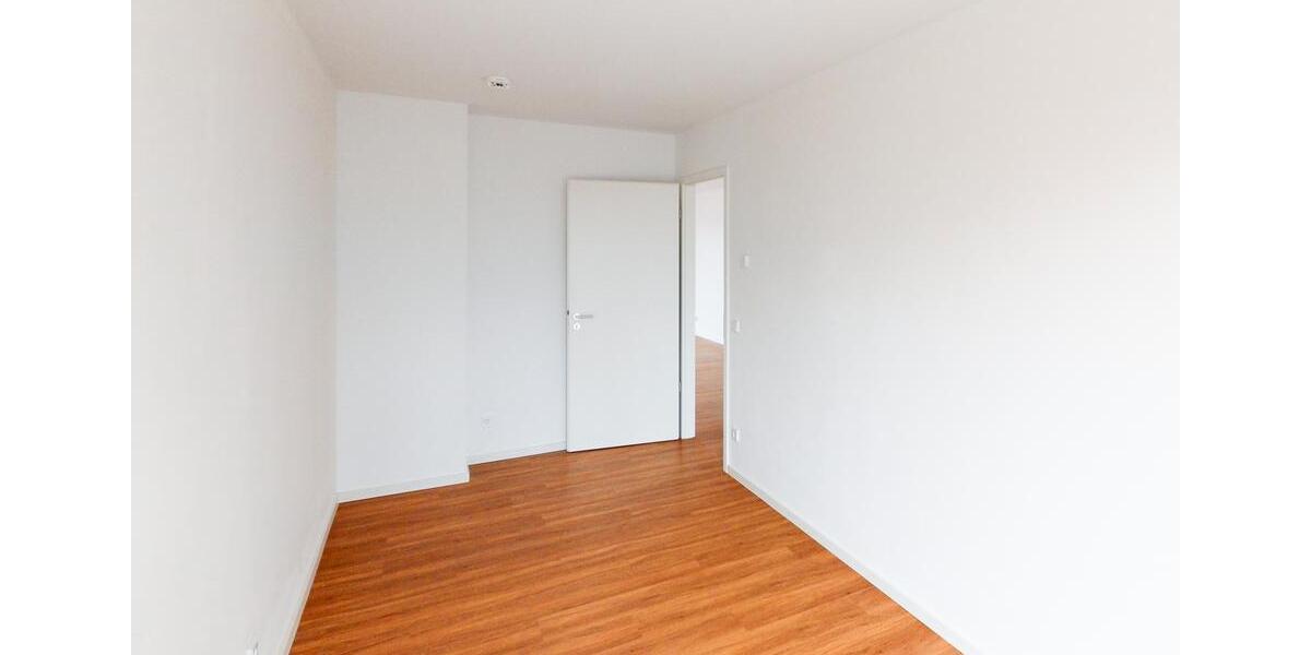 Familien aufgepasst! Moderne Wohnung mit 2 Bädern und EBK 4 zimmer