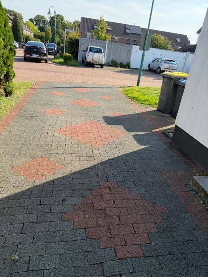 Einfamilienhaus prov.frei, wunderschöne Siedlung 5 zimmer