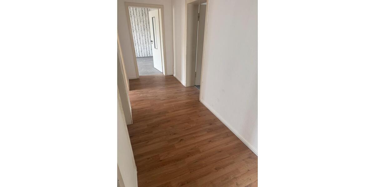 Etagenwohnung Bochum Bochum-Mitte - 4 Zimmer, 120 m&sup2;, 1.500&euro; | Angebot:25562431