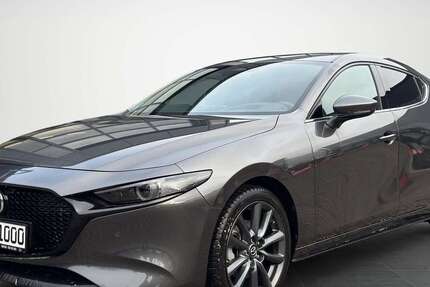 Mazda 3 1.500 km 27.900 &euro; WUPPERTAL ( BARMEN ) 42281