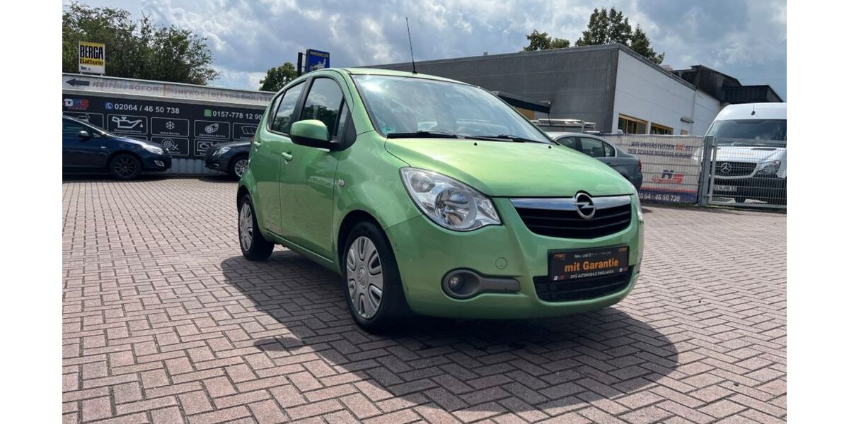 Opel Agila 171.858 km 2.700 &euro; Dinslaken 46537