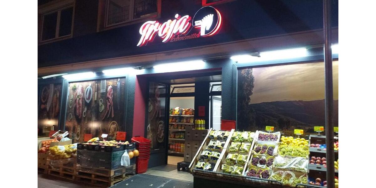 Obst & Gemüseladen mit Inventar zimmer