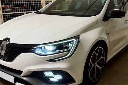 Renault Megane 101.800 km 24.000 &euro; Duisburg 47249