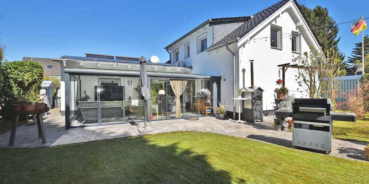 Einfamilienhaus Bochum - 8 Zimmer, 154 m&sup2;, 760.000&euro; | Angebot:26407322