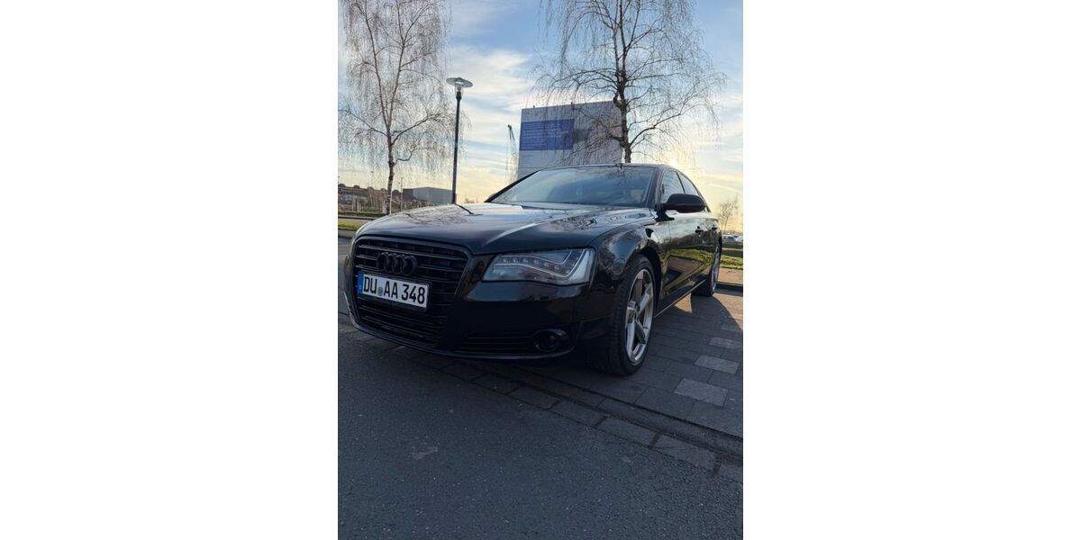 Audi A8 208.000 km 14.700 &euro; Duisburg 47053