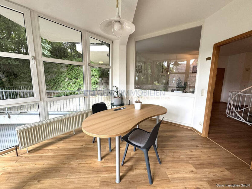 Büro-Praxisfläche im Essener Süden!