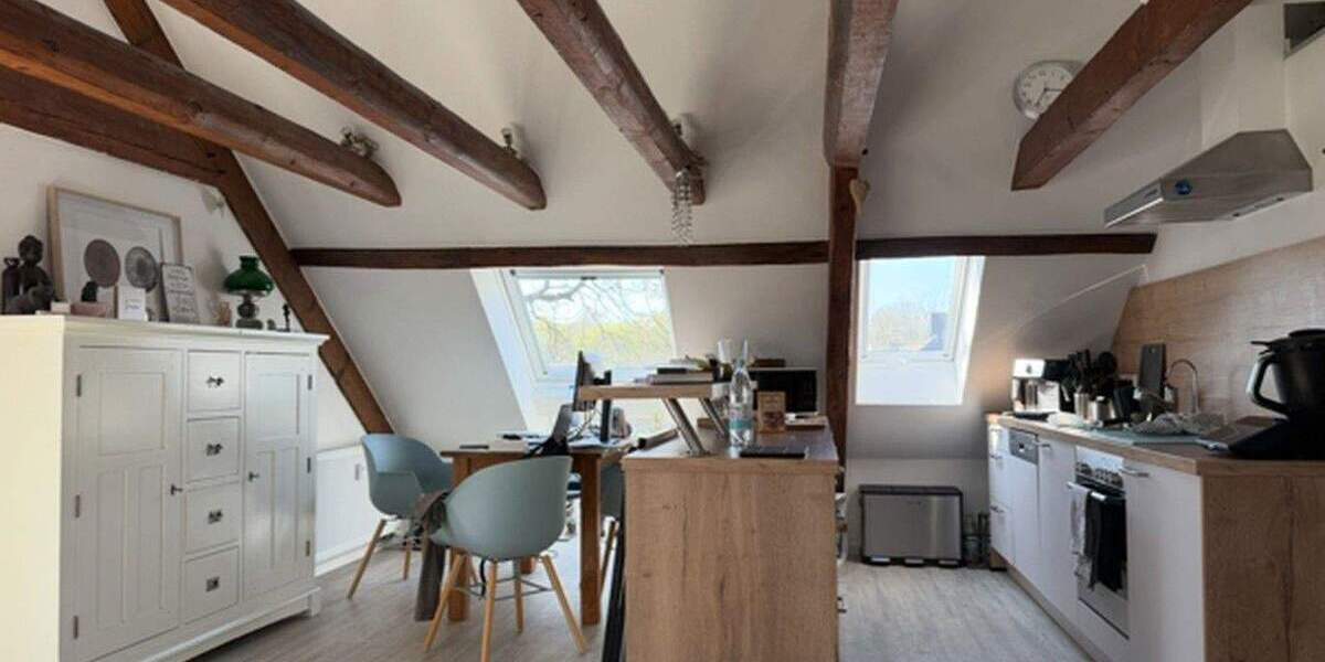 Exklusive Dachgeschosswohnung im barocken Herrschaftshaus - Wohnträume über den Dächern Dortmunds 1 zimmer