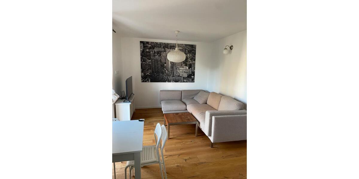 Etagenwohnung Essen Stadtkern - 2 Zimmer, 38 m&sup2;, 700&euro; | Angebot:24859447