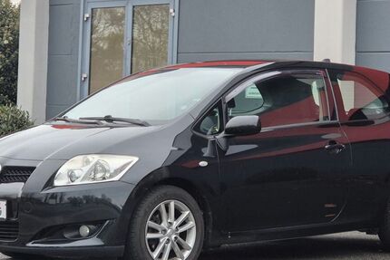 Toyota Auris 122.000 km 4.499 € Mülheim an der Ruhr 45475