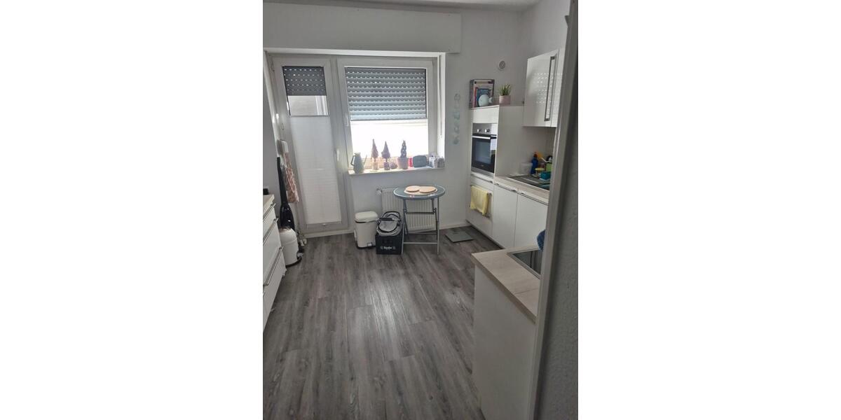 Erdgeschoßwohnung Essen Stadtbezirk III - 2 Zimmer, 83 m&sup2;, 780&euro; | Angebot:26380168