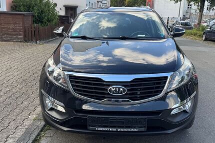 Kia Sportage 152.000 km 9.299 &euro; Gelsenkirchen 45879