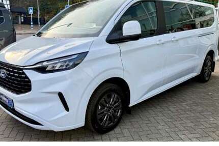 Ford Tourneo Custom 24.400 km 45.950 € Essen-Kettwig 45219