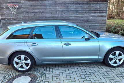 Audi A6 143.454 km 12.800 &euro; Dortmund 44269