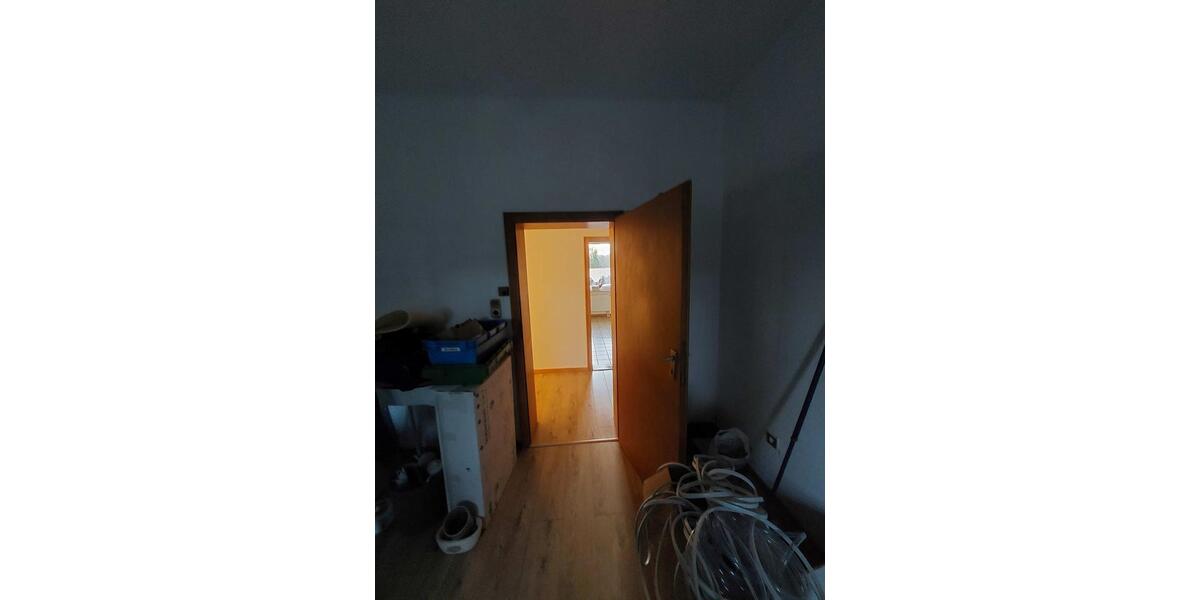 3 Zimmer Erdgeschosswohnung 1 zimmer