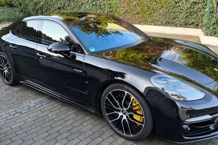 Porsche Panamera 128.000 km 79.999 &euro; Dortmund 44388