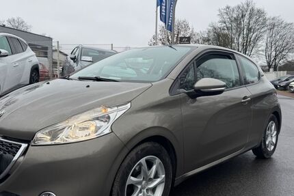 Peugeot 208 64.000 km 5.790 &euro; Datteln 45711