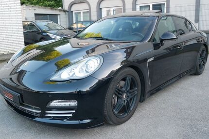 Porsche Panamera 185.597 km 22.950 &euro; Mülheim an der Ruhr 45473