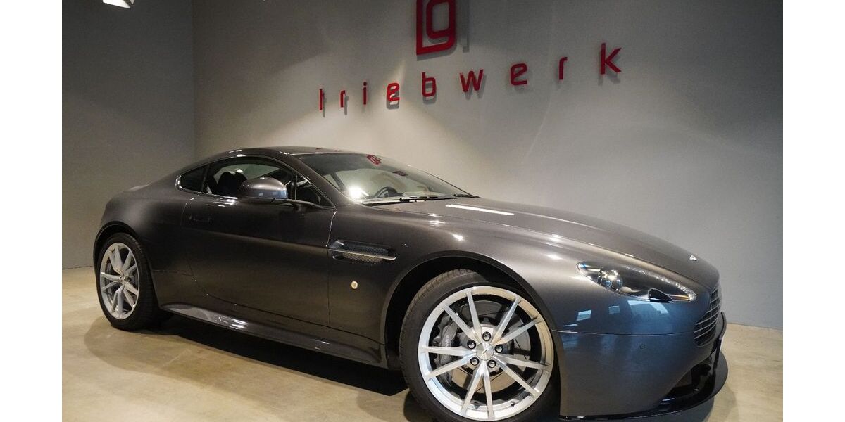 Aston Martin V8 Vantage 33.000 km 78.941 &euro; Duisburg 47228