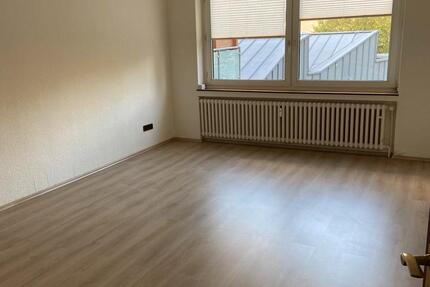 Helle 3,5-Raum-Wohnung zur Vermietung zimmer