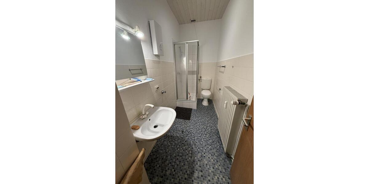 Etagenwohnung Duisburg Mittelmeiderich - 3 Zimmer, 84 m&sup2;, 500&euro; | Angebot:26193557