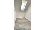 Dachgeschoßwohnung Essen Stadtbezirk V - 2.5 Zimmer, 71 m&sup2;, 689&euro; | Angebot:26337672