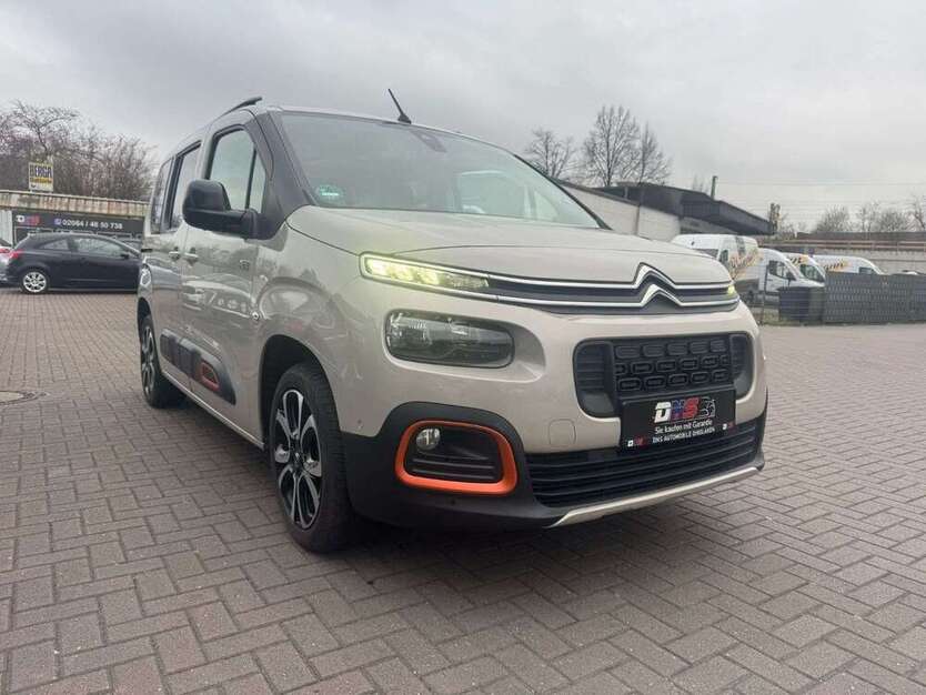 Citroen Berlingo 89.900 km 17.777 € Dinslaken 46537