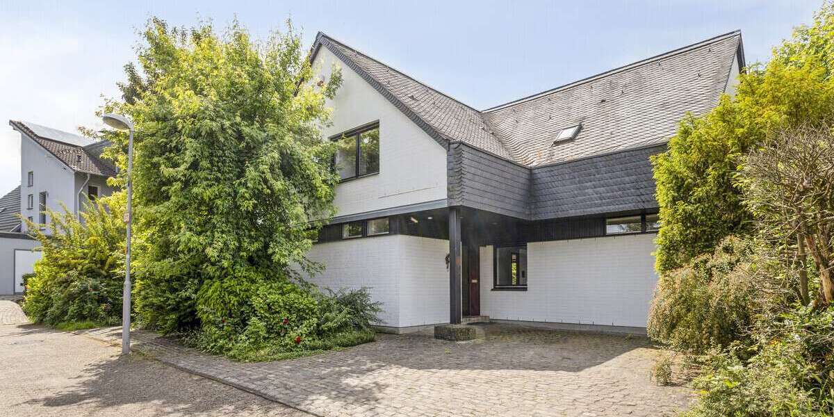 Einfamilienhaus Mülheim an der Ruhr Linksruhr - 5 Zimmer, 250 m&sup2;, 1.345.000&euro; | Angebot:23589403