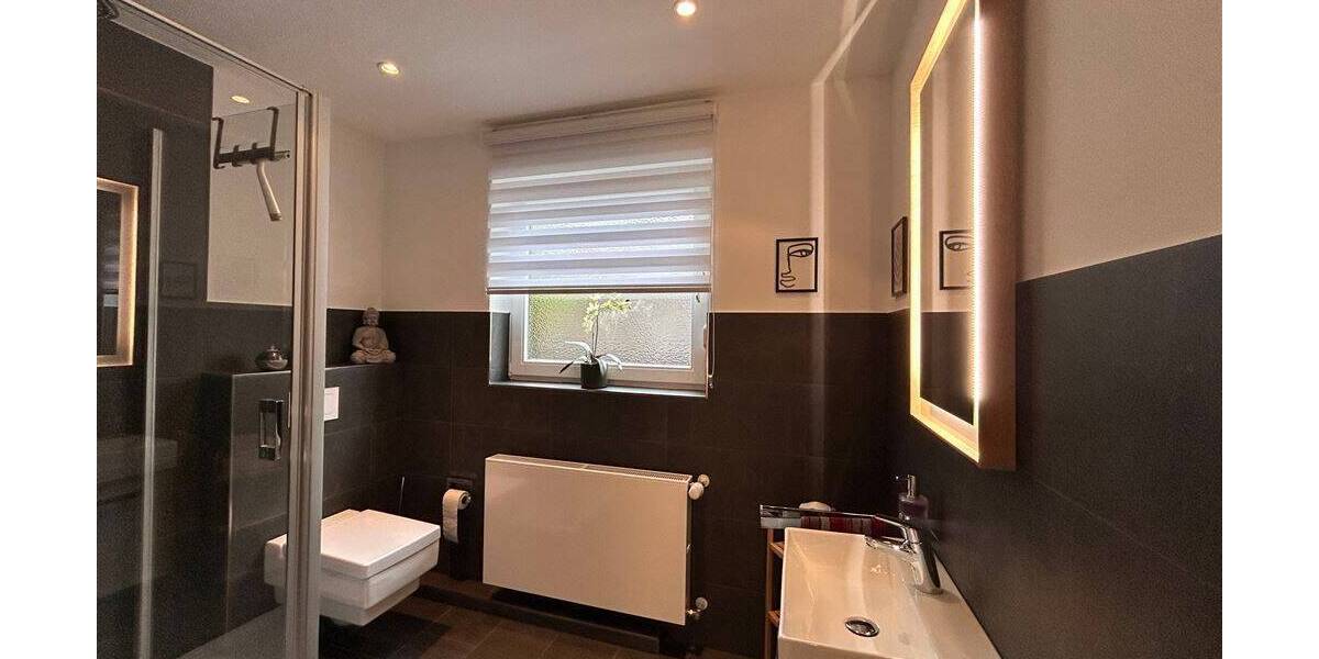 Doppelhaushälfte Gelsenkirchen Ückendorf - 5 Zimmer, 128 m&sup2;, 425.000&euro; | Angebot:26554637