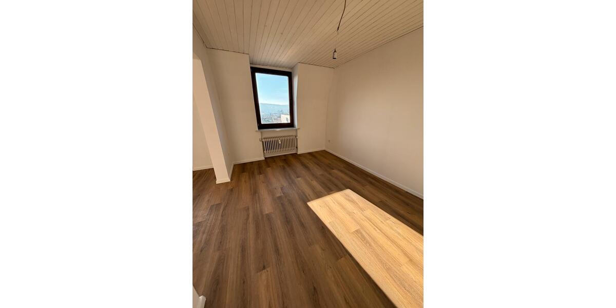 Etagenwohnung Wuppertal Sedansberg - 1 Zimmer, 35 m&sup2;, 415&euro; | Angebot:23567333